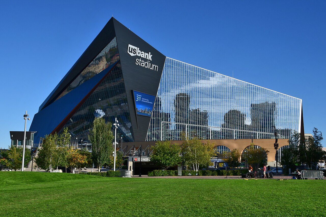 U.S. Bank Stadium at game day